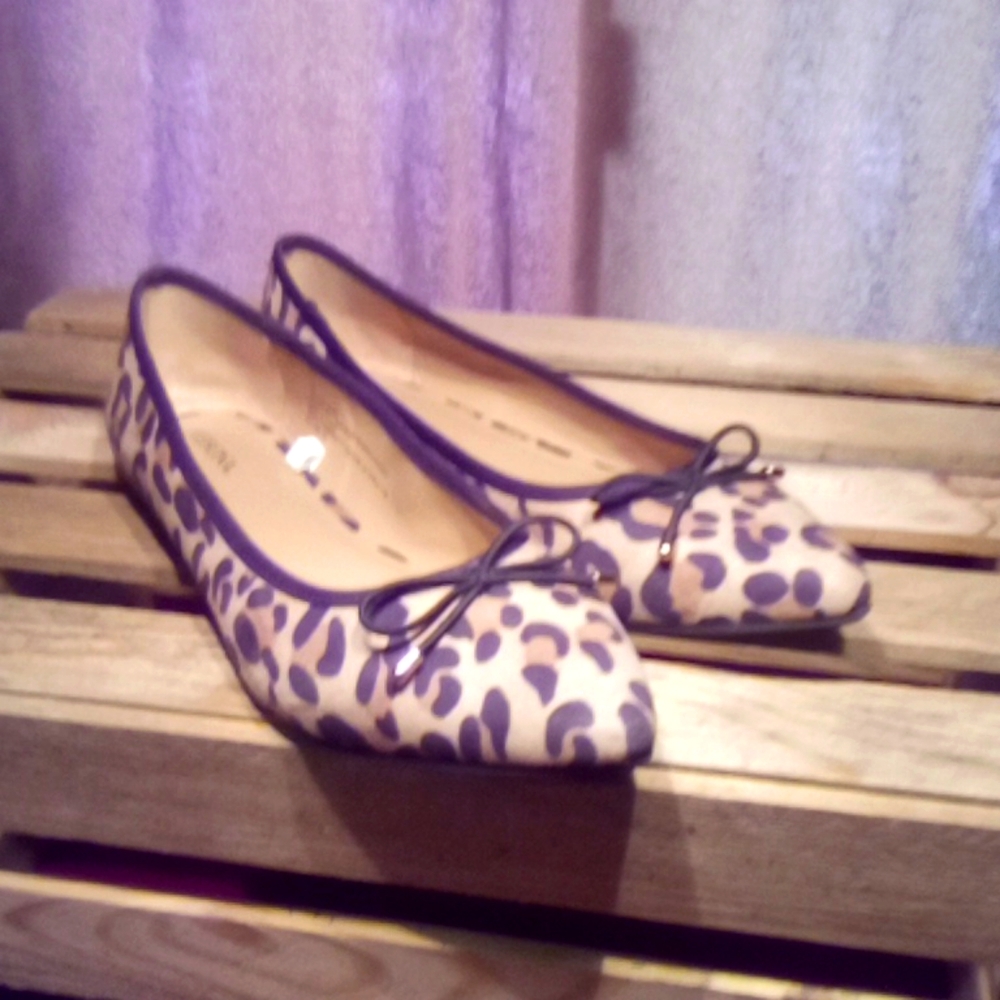 Merona Leopard Print Flats in 7 1/2 With Bow